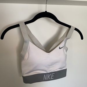 NIKE white sports bra with logo straps